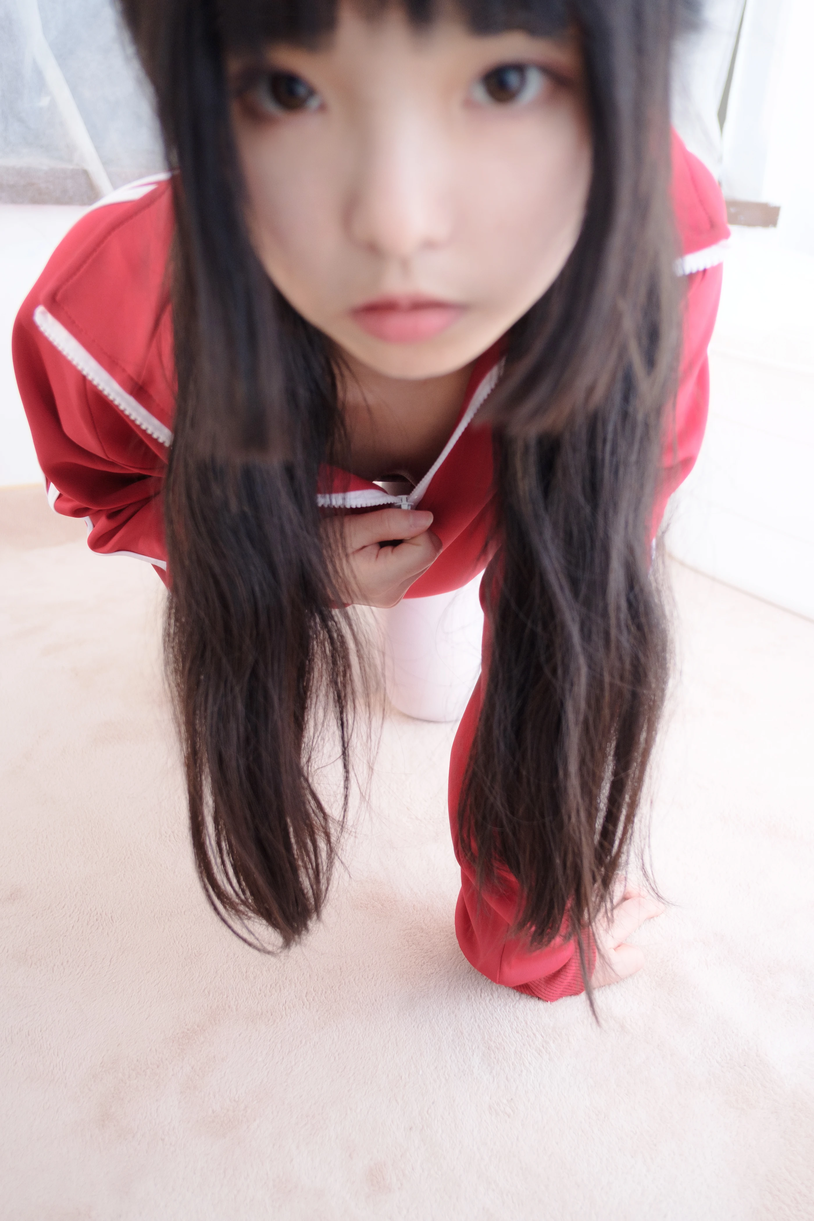 森萝财团 [ALPHA-002] 校服死库水浴缸 [76P]插图7